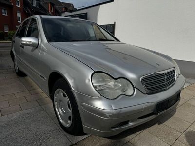 Mercedes C180