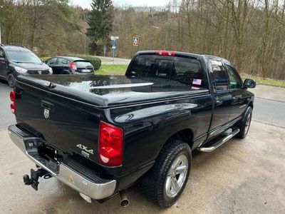 gebraucht RAM 1500 57l V8 HEMI CrewCab Laie 6-Sitzer 4x4 LPG