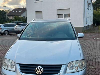 Gebraucht VW Touran Highline 140 PS (102 kW) 2004 Silber Van / Kleinbus