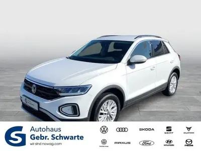 Gebraucht VW T-Roc Life 110 PS (80 kW) 2023 Weiß SUV