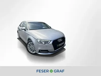Gebraucht Audi A3 Comfort 116 PS (85 kW) 2019 Florettsilber metallic Limousine