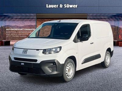 Neu Fiat Doblò 131 PS (96 kW) 2026 Weiß Van / Kleinbus