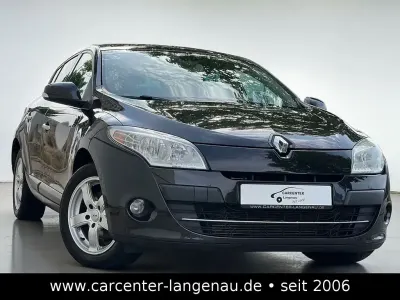 Gebraucht Renault Mégane Night&Day 131 PS (96 kW) 2011 Schwarz Limousine