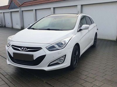 gebraucht Hyundai i40 1.7 CRDi Automatik Premium