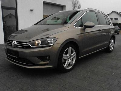 Gold Gebraucht 2015 VW Golf Sportsvan Allstar Van / Kleinbus | 7.250 € (Guter Preis)