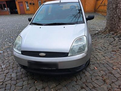 gebraucht Ford Fiesta 1,4 Benzin