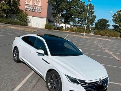 Usata VW Arteon R-line 272 CV (200 kW) 2019 Bianco Utilitaria