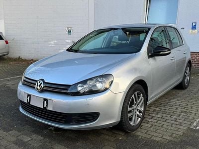 Gebraucht VW Golf VI 80 PS (58 kW) 2010 Silber Kleinwagen
