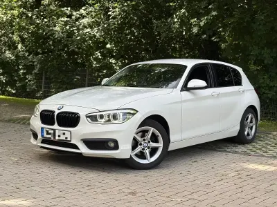 Gebraucht BMW 118 Sport Line 136 PS (100 kW) 2016 Weiß Kleinwagen