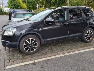 Nissan Qashqai +2