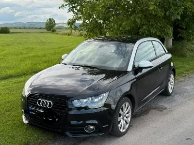 Gebraucht Audi A1 90 PS (66 kW) 2012 Schwarz Kleinwagen