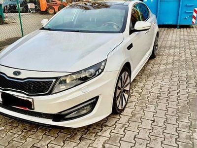 Gebraucht Kia Optima Spirit 136 PS (100 kW) 2012 Weiß Limousine
