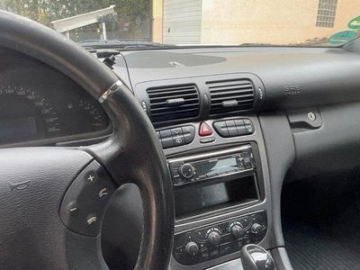 Gebraucht Mercedes C180 Avantgarde 130 PS (95 kW) 2001 Silber Kombi