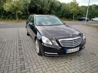 Mercedes E200