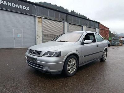 Gebraucht Opel Astra Selection 82 PS (60 kW) 2002 Silber Limousine