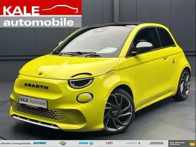 Gebraucht Abarth 500e Scorpionissima 114 kW (155 PS) 2023 Acid yellow Kleinwagen