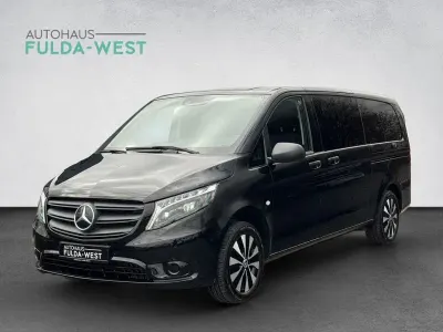 Gebraucht Mercedes Vito 190 PS (139 kW) 2023 Schwarz Van