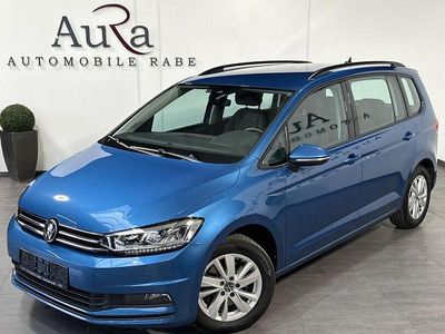 Gebraucht VW Touran IQ Drive 150 PS (110 kW) 2022 Caribbean blue Van / Kleinbus