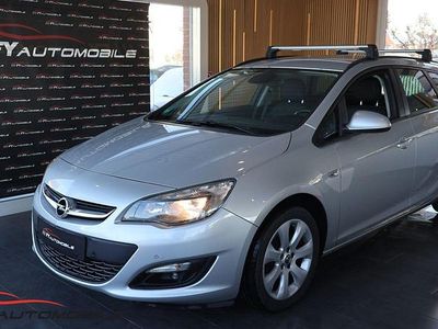 Silber Gebraucht 2015 Opel Astra Design Edition Kombi | 4.490 €