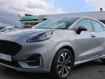 Gebraucht Ford Puma ST-Line 125 PS (91 kW) 2023 Solar silver SUV