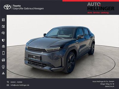 Neu Toyota Urban Cruiser Lounge 127 kW (174 PS) 2026 Grau SUV