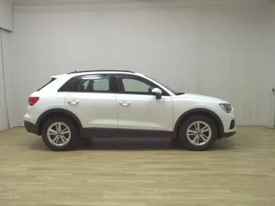 Usata Audi Q3 Ambiente 150 CV (110 kW) 2021 Bianco SUV