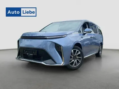 Gebraucht Maxus MIFA 9 89 kW (122 PS) 2024 Blau Van / Kleinbus