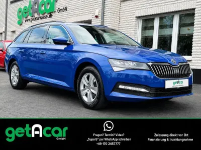 Gebraucht Skoda Superb 150 PS (110 kW) 2023 Blau Limousine
