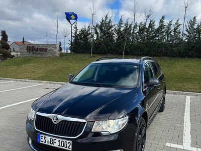 Gebraucht Skoda Superb Family 170 PS (125 kW) 2012 Schwarz Kombi