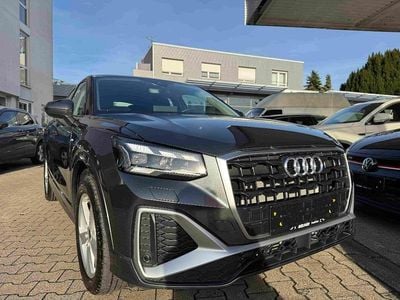Używany Audi Q2 S-Line 150 KM (110 kW) 2025 Szary SUV