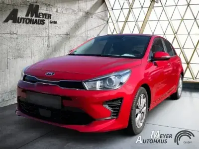 Usata Kia Rio Vision 101 CV (74 kW) 2021 Rosso Berlina