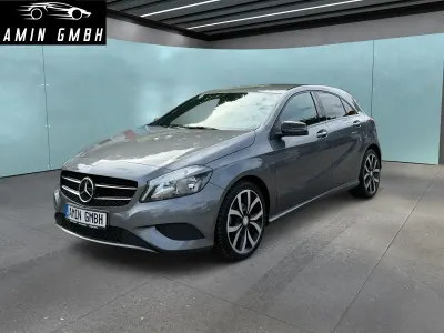 Gebraucht Mercedes A180 109 PS (80 kW) 2013 Grau Limousine