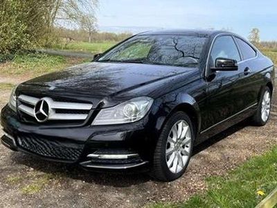 Usata Mercedes C250 204 CV (150 kW) 2012 Nero Coupé