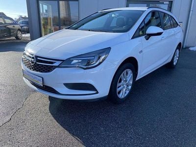Weiß Gebraucht 2019 Opel Astra Edition Kombi | 9.890 € (Guter Preis)