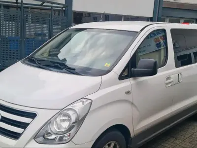 Gebraucht Hyundai H-1 170 PS (125 kW) 2013 Van / Kleinbus