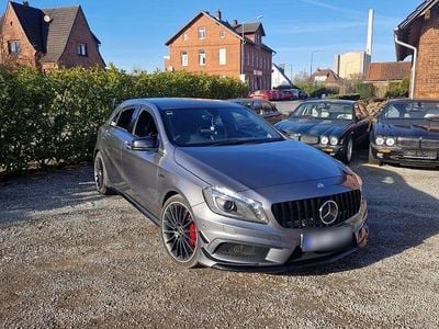 Usata Mercedes A45 AMG AMG 360 CV (264 kW) 2015 Grigio Berlina