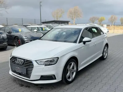 Gebraucht Audi e-tron Sport 204 PS (150 kW) 2020 Ibisweiss SUV