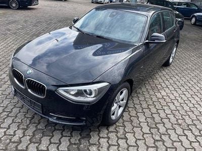 Gebraucht BMW 118 Sport Line 143 PS (105 kW) 2014 Schwarz Kleinwagen