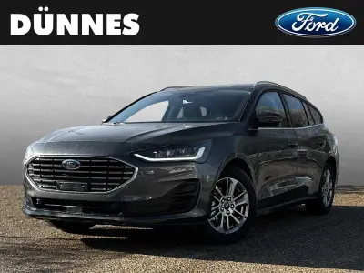 Gebraucht Ford Focus Titanium 155 PS (114 kW) 2025 Grau Kombi