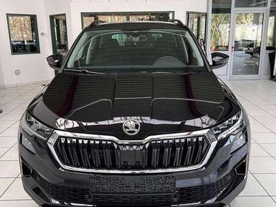 Neu Skoda Karoq Classic 116 PS (85 kW) 2026 Wählbar SUV
