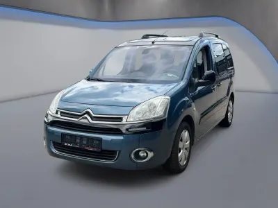 Gebraucht Citroën Berlingo Exclusive 120 PS (88 kW) 2014 Blau Van / Kleinbus