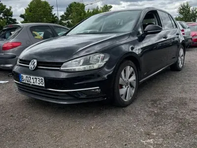 Gebraucht VW Golf VII 116 PS (85 kW) 2017 Schwarz Limousine