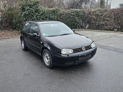 Gebraucht VW Golf IV Basis 110 PS (80 kW) 2002 Schwarz Kombi