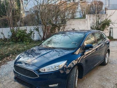 Gebraucht Ford Focus Business Edition 120 PS (88 kW) 2016 Blau Limousine
