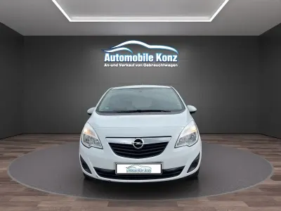 Gebraucht Opel Meriva Edition 95 PS (69 kW) 2013 Weiß Van / Kleinbus