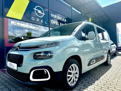 Gebraucht Citroën e-Berlingo 131 PS (96 kW) 2019 Farbe grun devon/typ aussenver Van / Kleinbus
