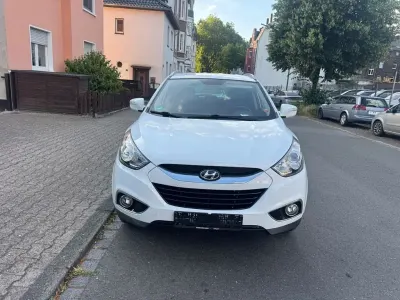 Gebraucht Hyundai ix35 Trend 136 PS (100 kW) 2011 Weiß SUV