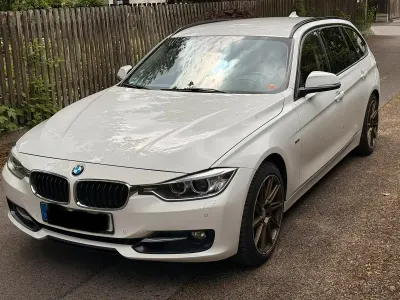 Używany BMW 330 Sport Line 258 KM (189 kW) 2014 Biały Kombi