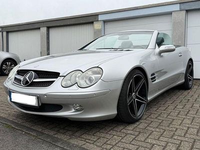 Gebraucht Mercedes SL500 306 PS (225 kW) 2004 Silber Cabrio