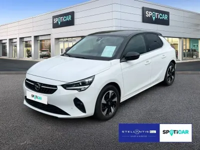 Używany Opel Corsa Elegance 100 kW (136 KM) 2023 Biały Hatchback